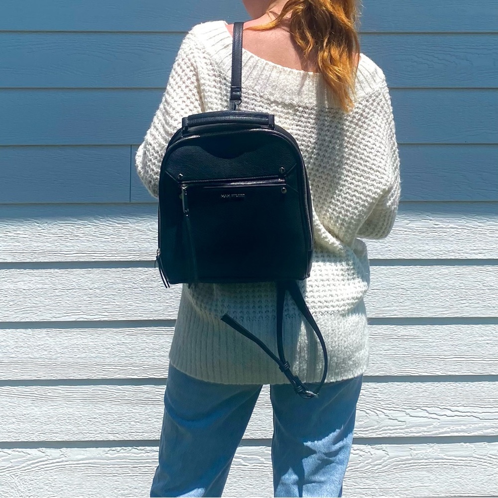 Black Max Studio Multi Pocket Backpack
